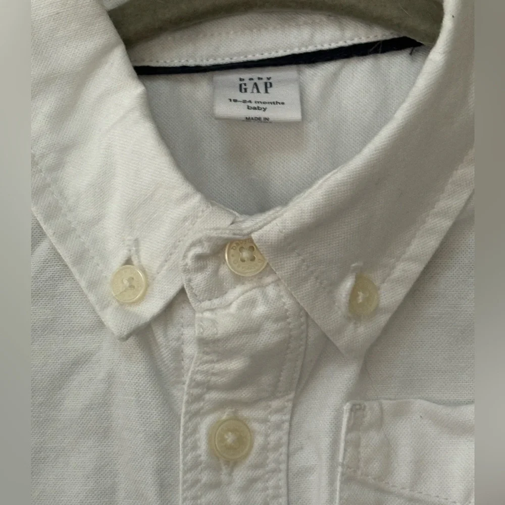 Gap Baby Gap White Button down shirt